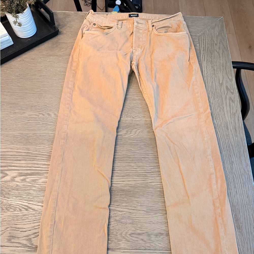 Hudson Jeans Men’s Byron 5 Pocket Jeans in Tan